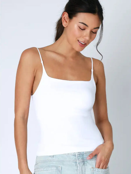NIKIBIKI Clean Line Square Cami