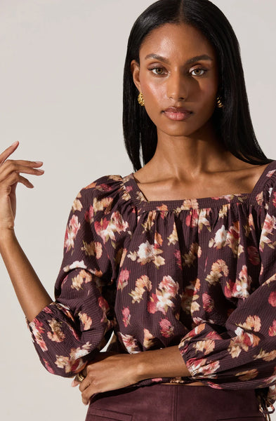 Astr Dejah Floral Crop Top