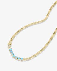 Melinda Maria Julian Loves Opal