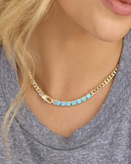 Melinda Maria Julian Loves Opal