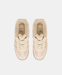 Dolce Vita Merit Slide Plush