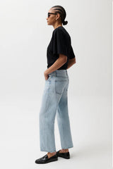 Pistola Lexi Mid Rise Bowed Straight