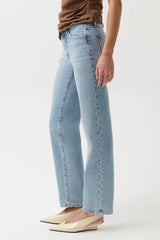 Pistola Aleks Mid Rise Straight Jean