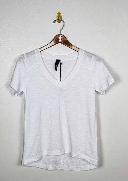 Bobi S/S V Neck Raw Edge Top