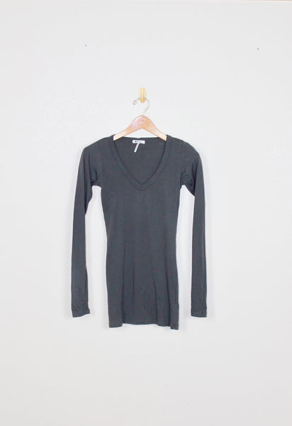 LA Made Fitted V Neck Tunic